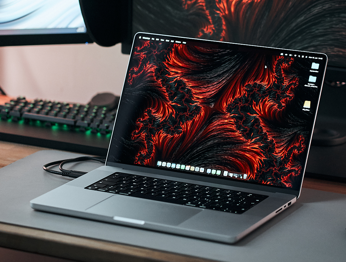 ᐈ б/у MacBook Pro 2022 купить в Киеве ❱❱❱ МакБук Про 2022 бу